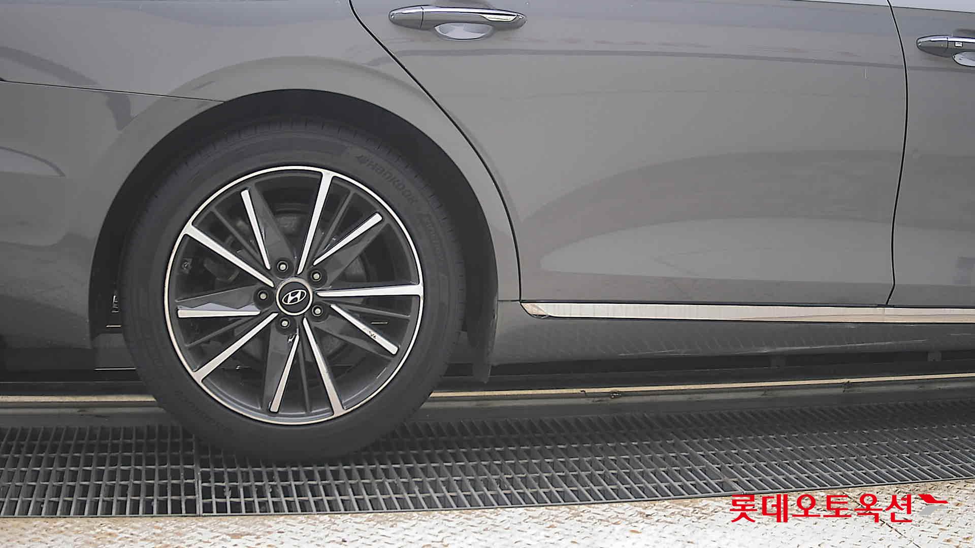 2022 - hyundai grandeur