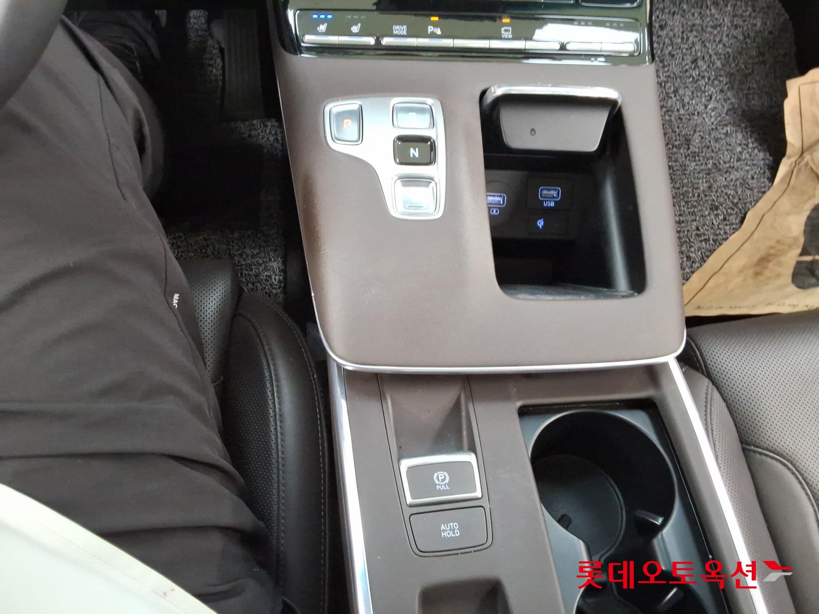 2022 - hyundai grandeur