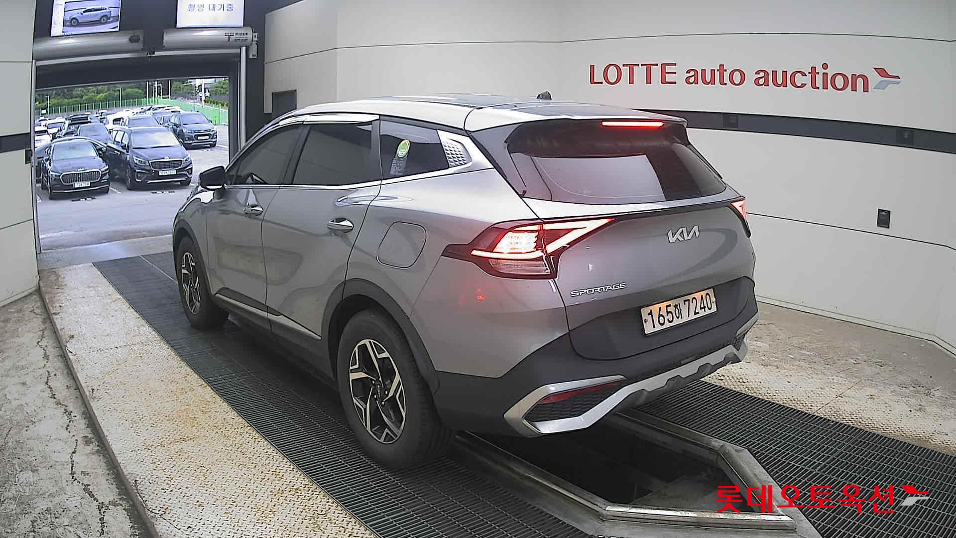 2022 - kia sportage