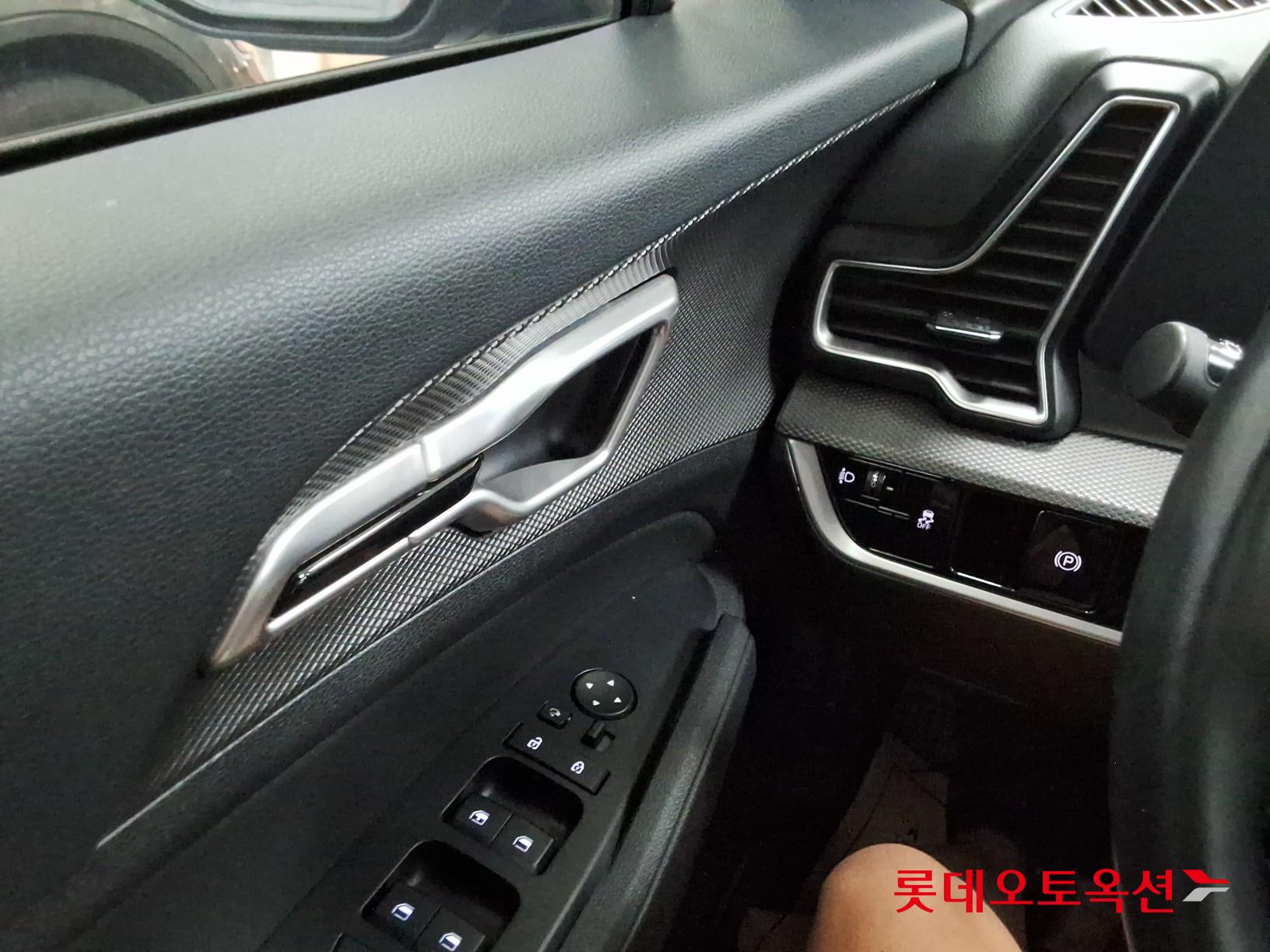 2022 - kia sportage
