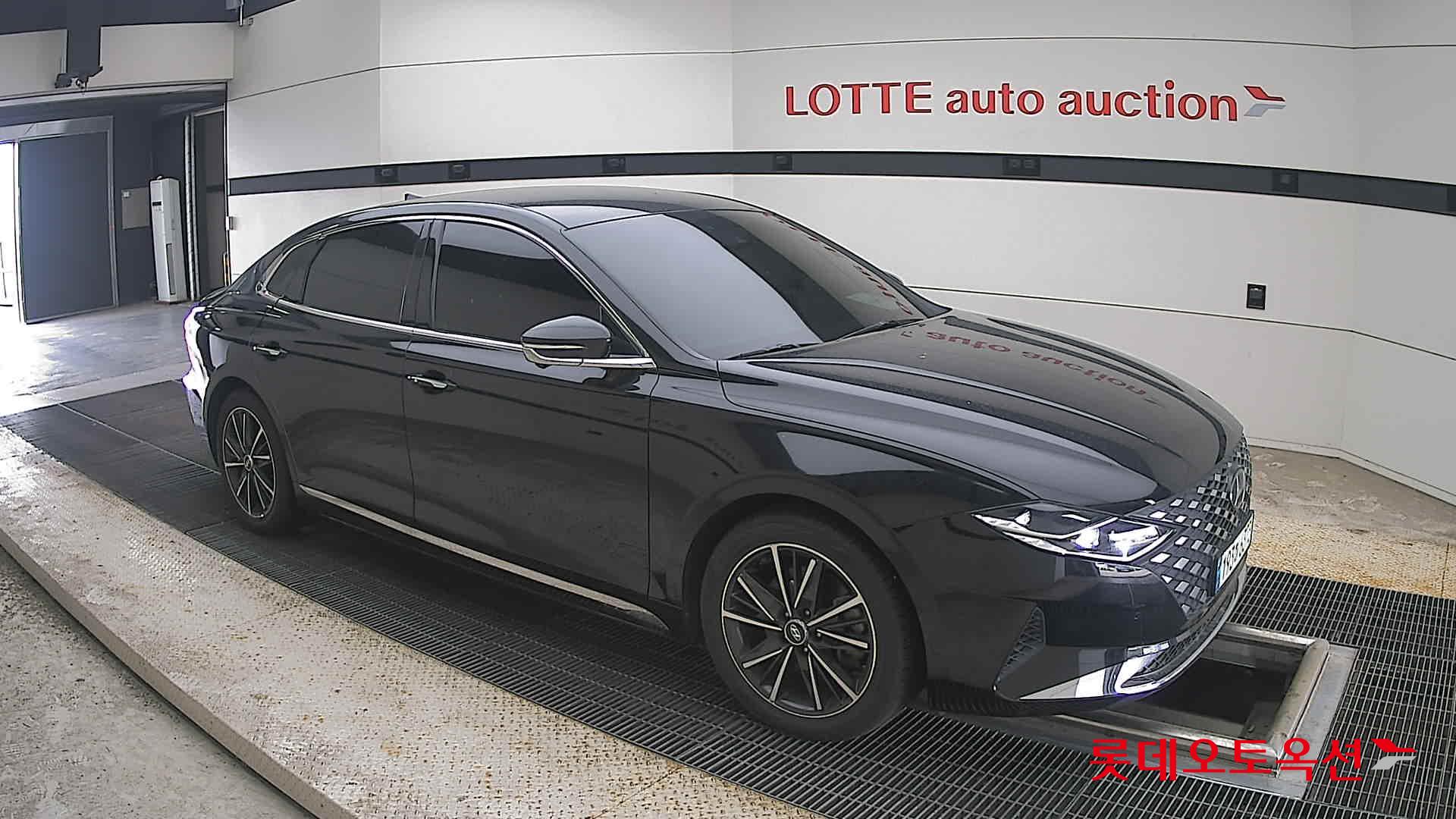 2022 - hyundai grandeur