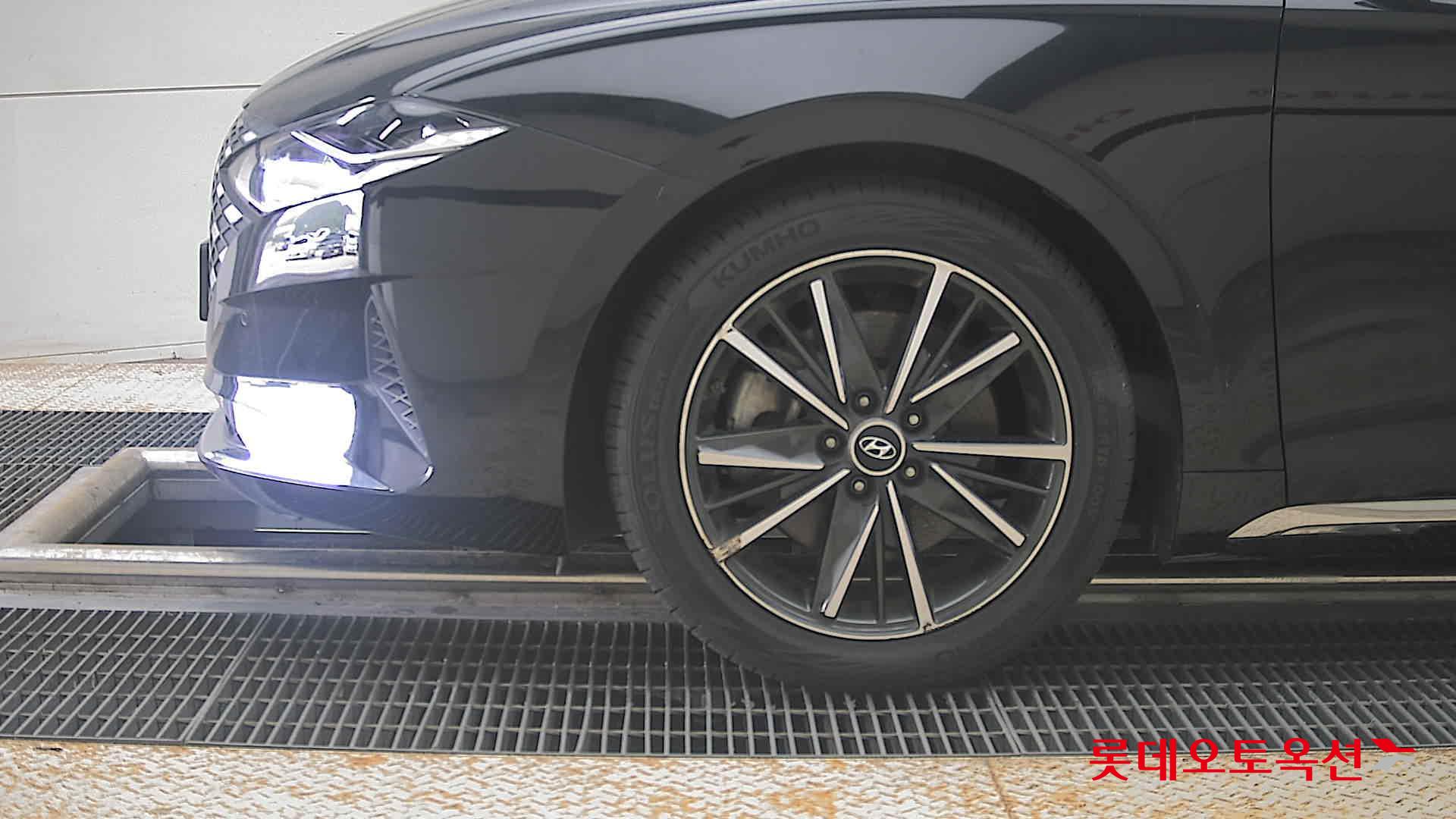 2022 - hyundai grandeur