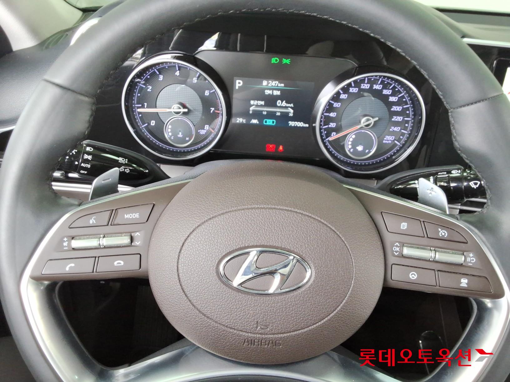 2022 - hyundai grandeur
