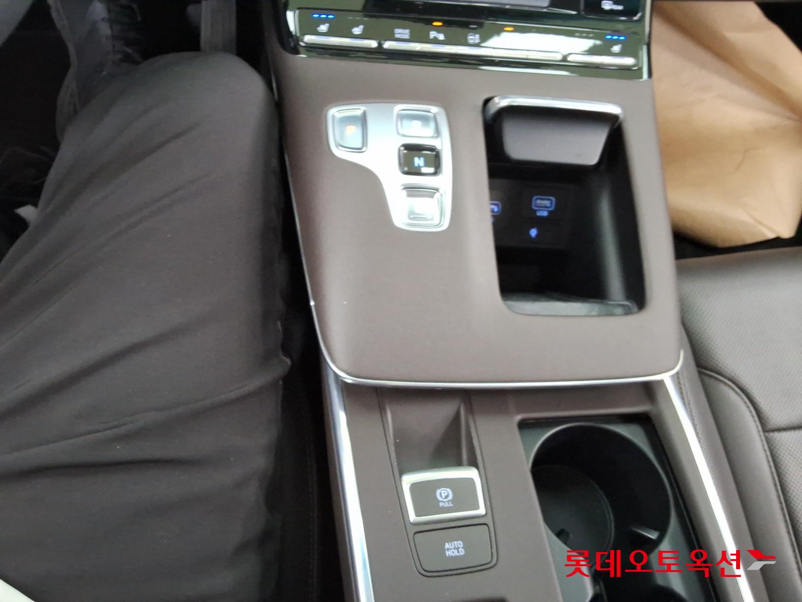 2022 - hyundai grandeur