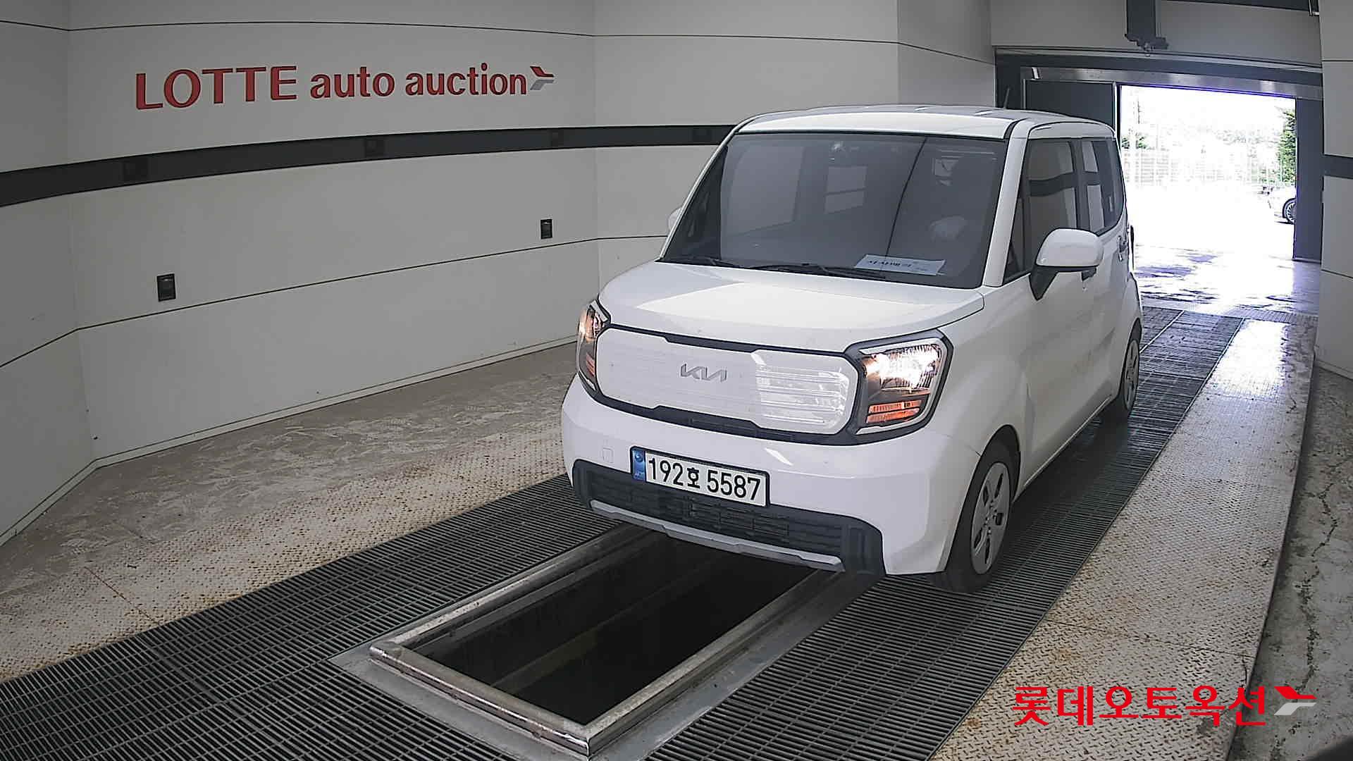 2023 - kia ray