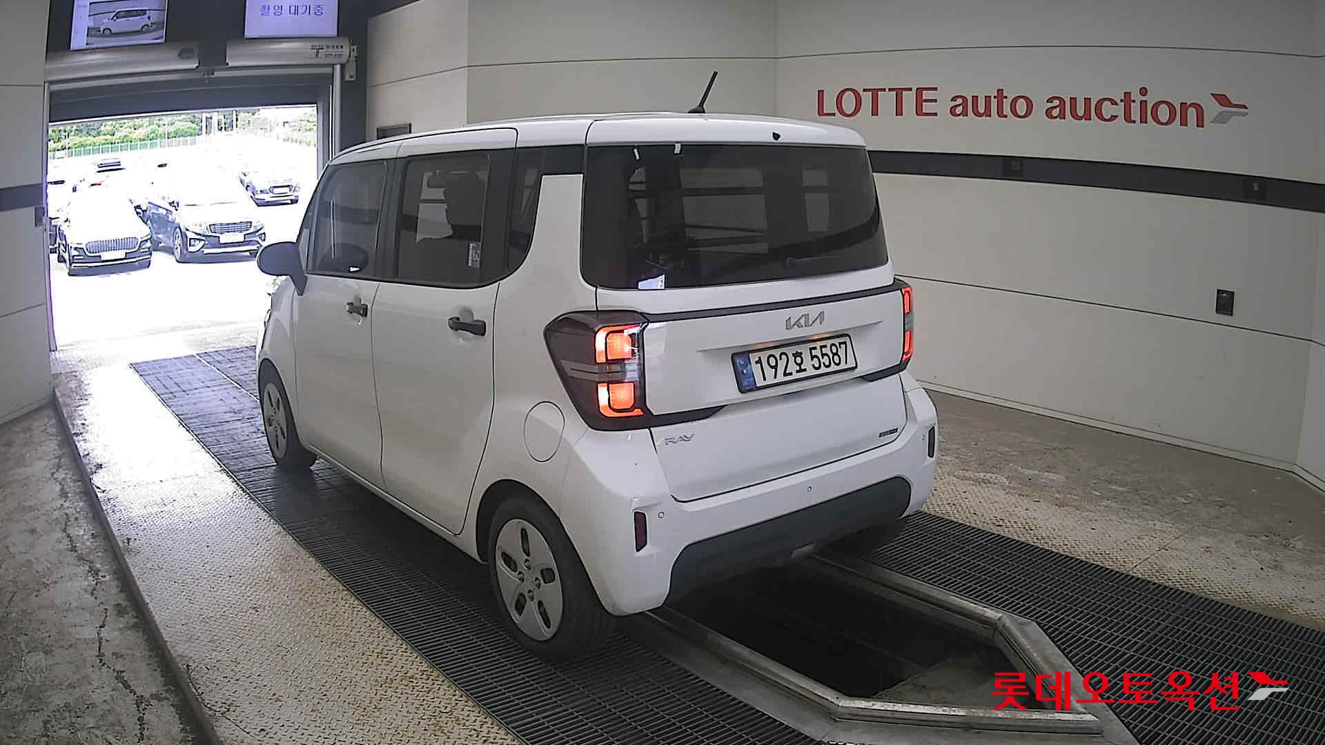 2023 - kia ray