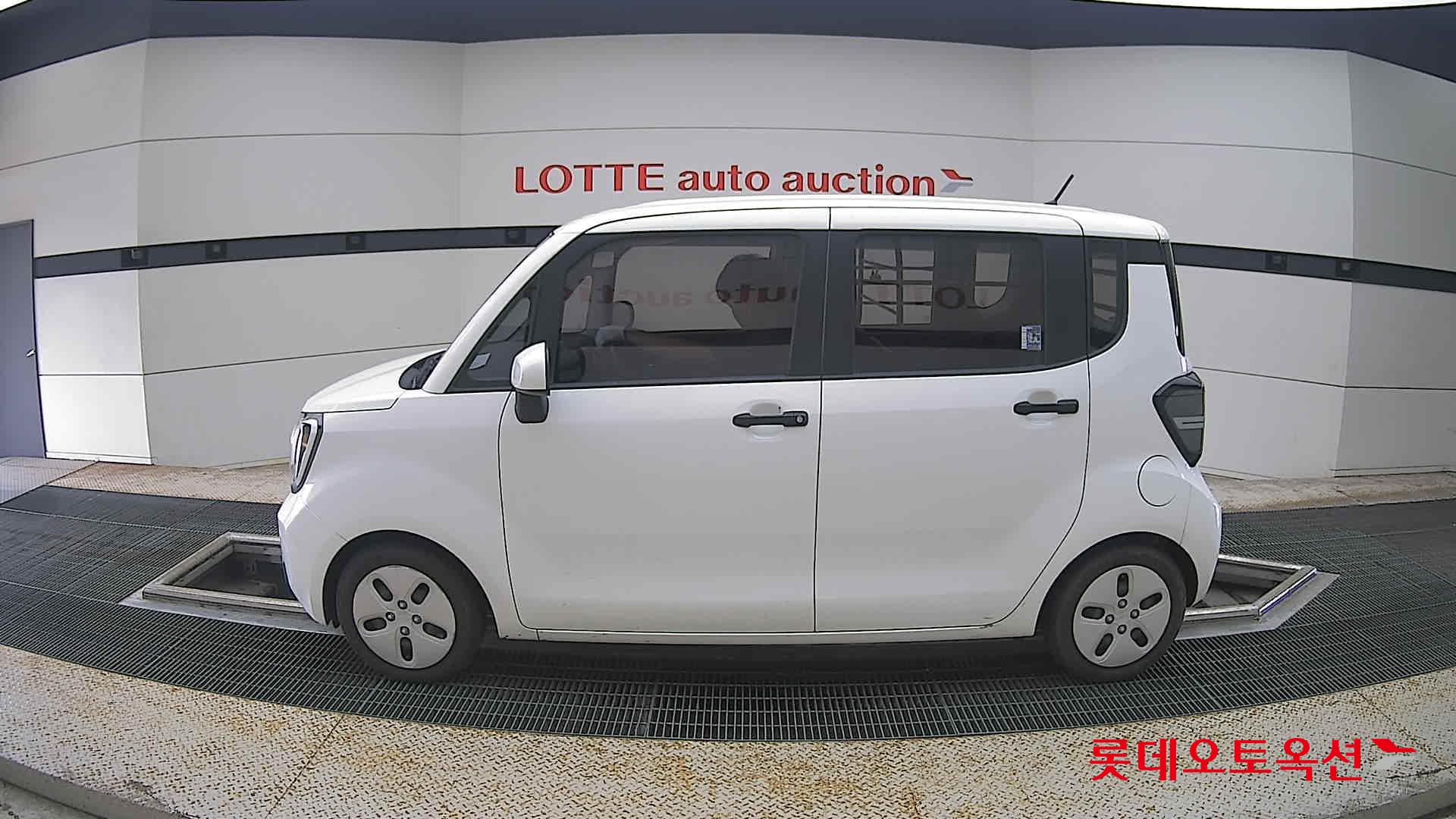 2023 - kia ray