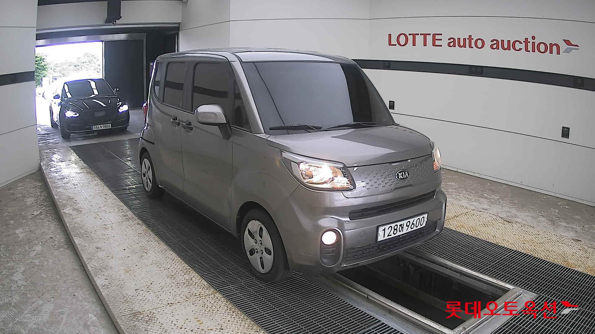 2020 - kia ray