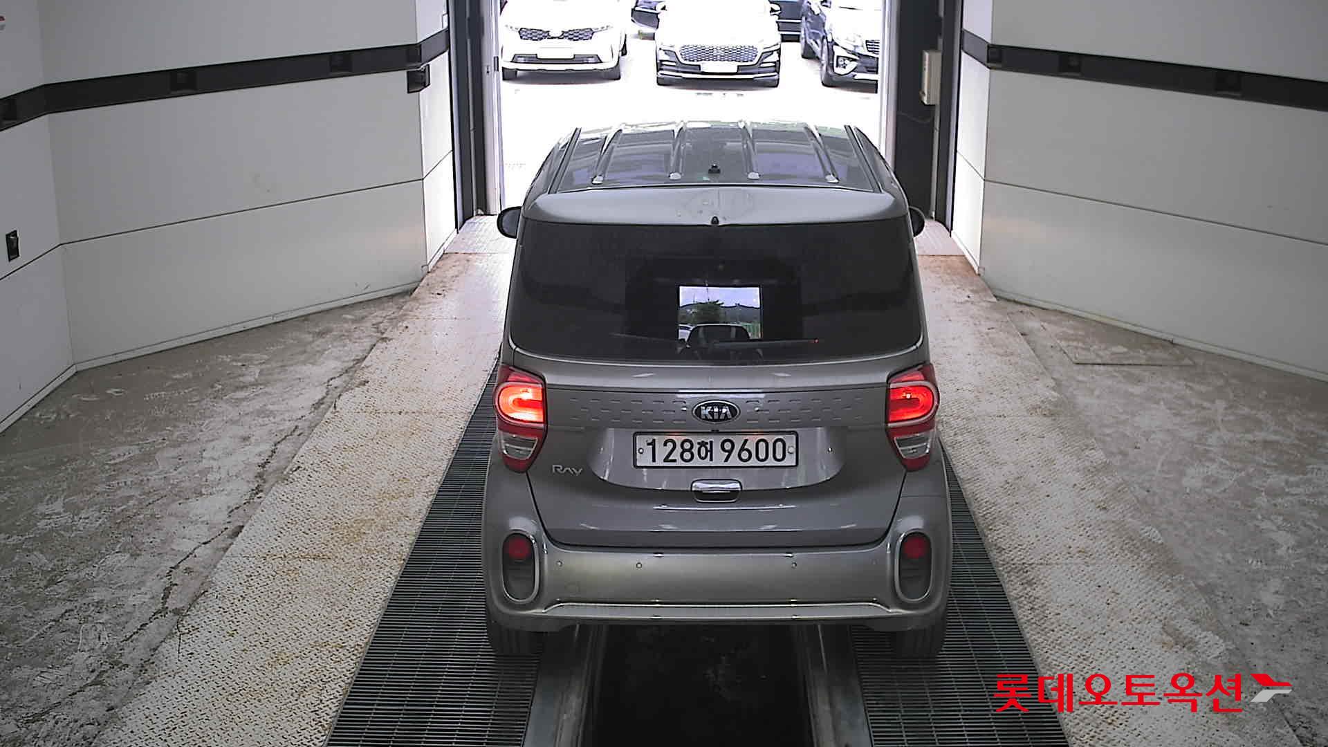 2020 - kia ray