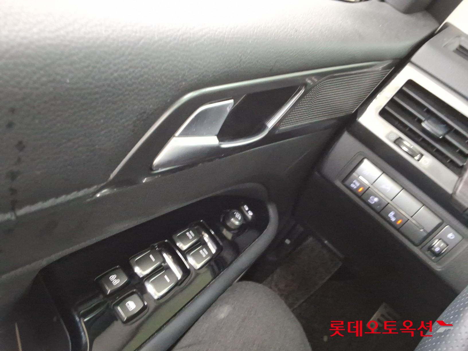2020 - ssangyong rexton