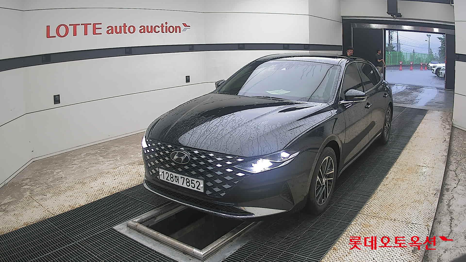 2020 - hyundai grandeur