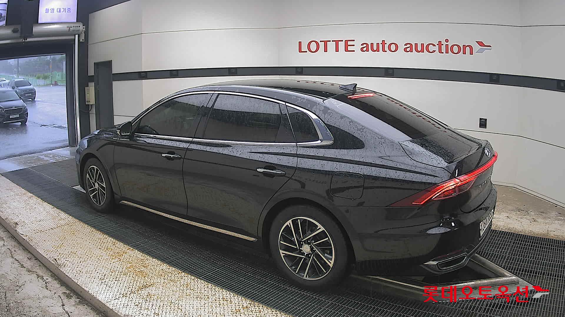 2020 - hyundai grandeur