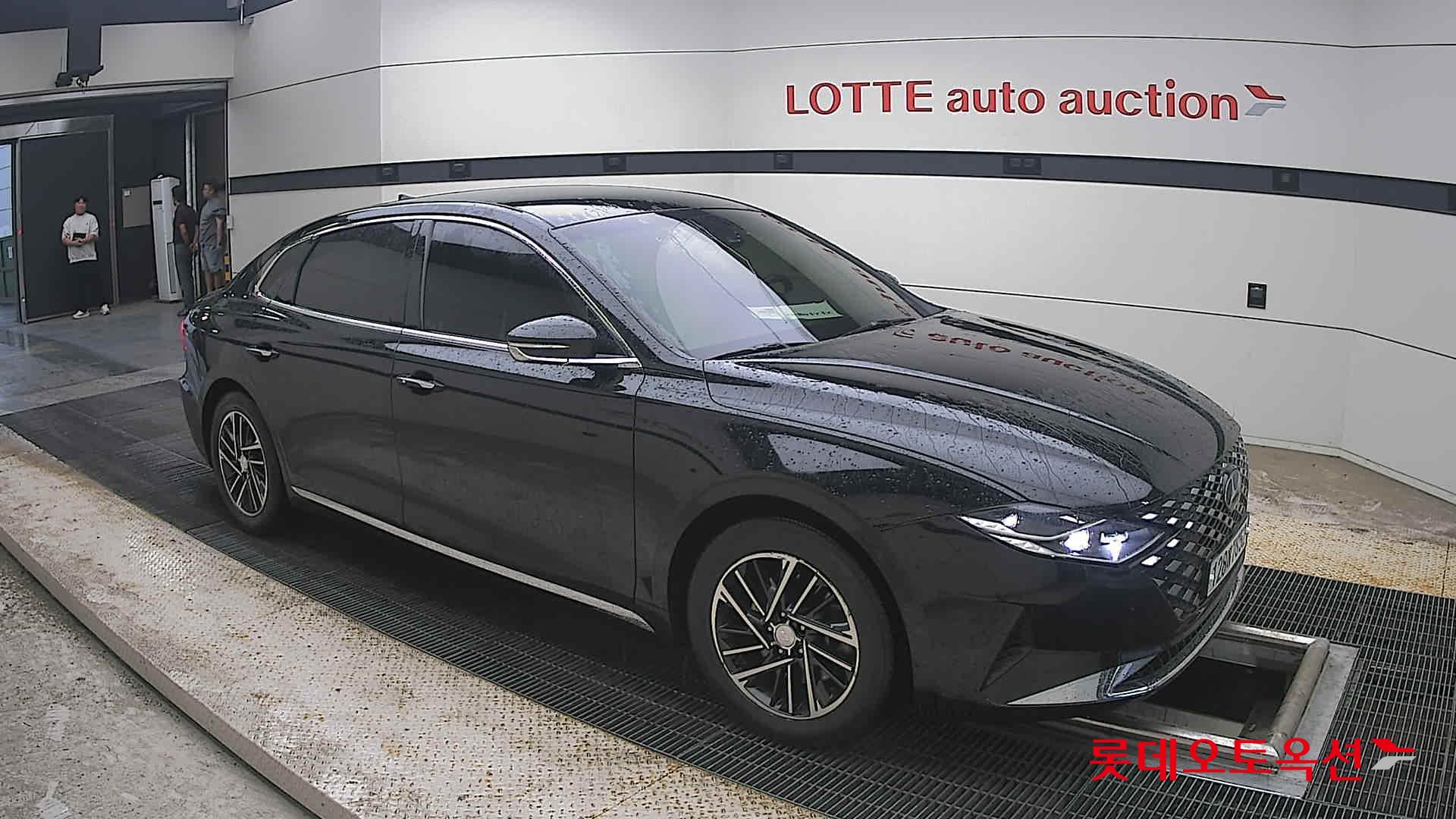 2020 - hyundai grandeur