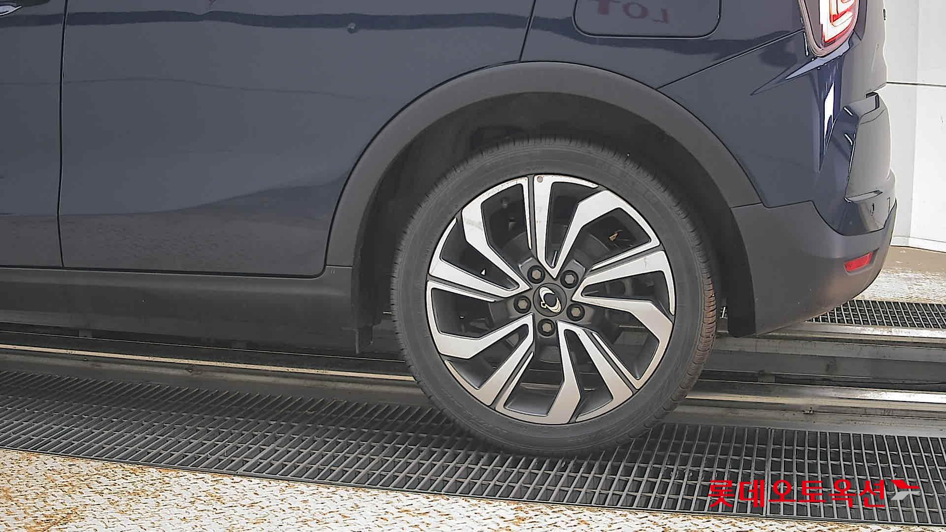 2021 - ssangyong tivoli
