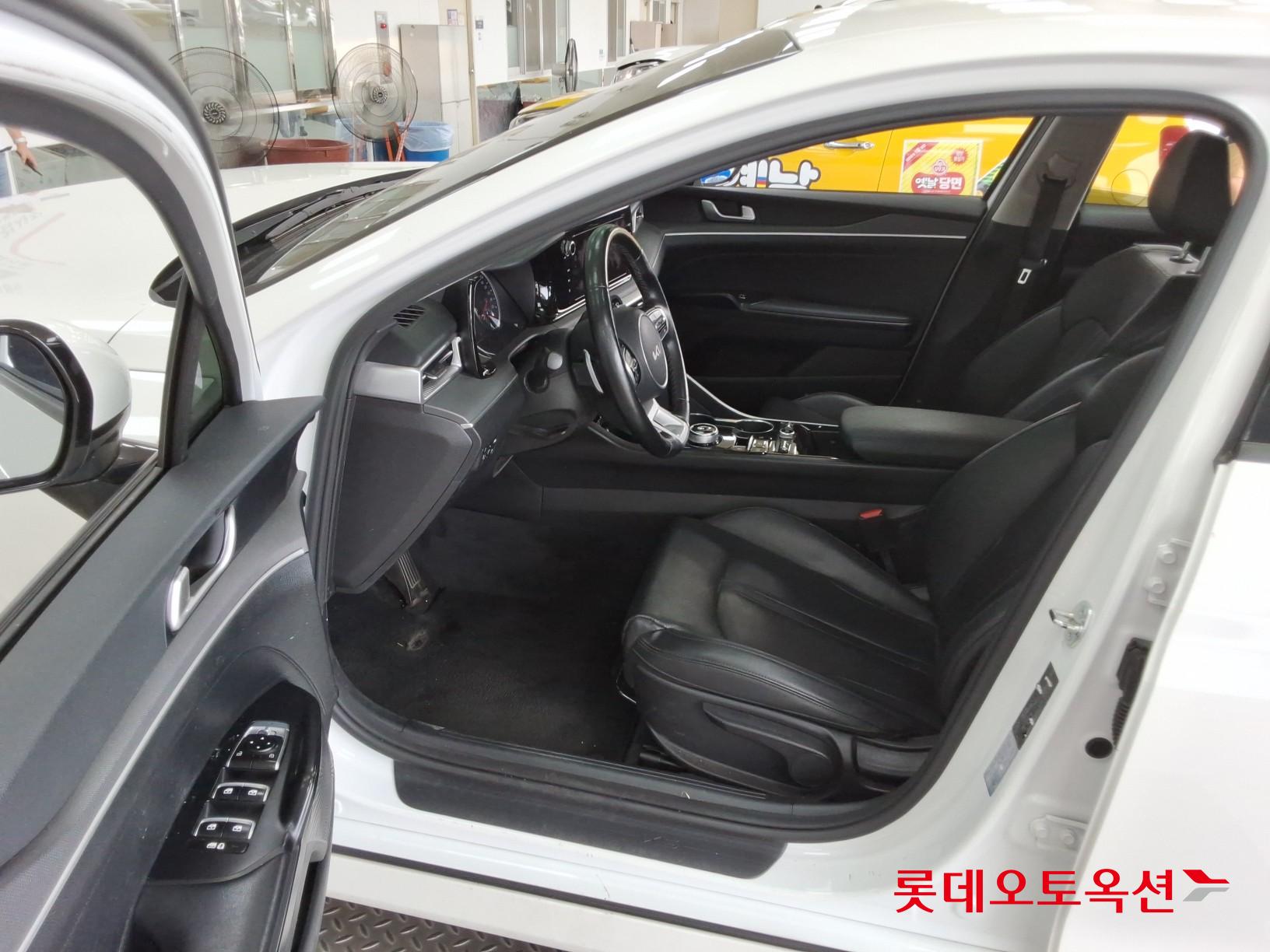2023 - kia k5