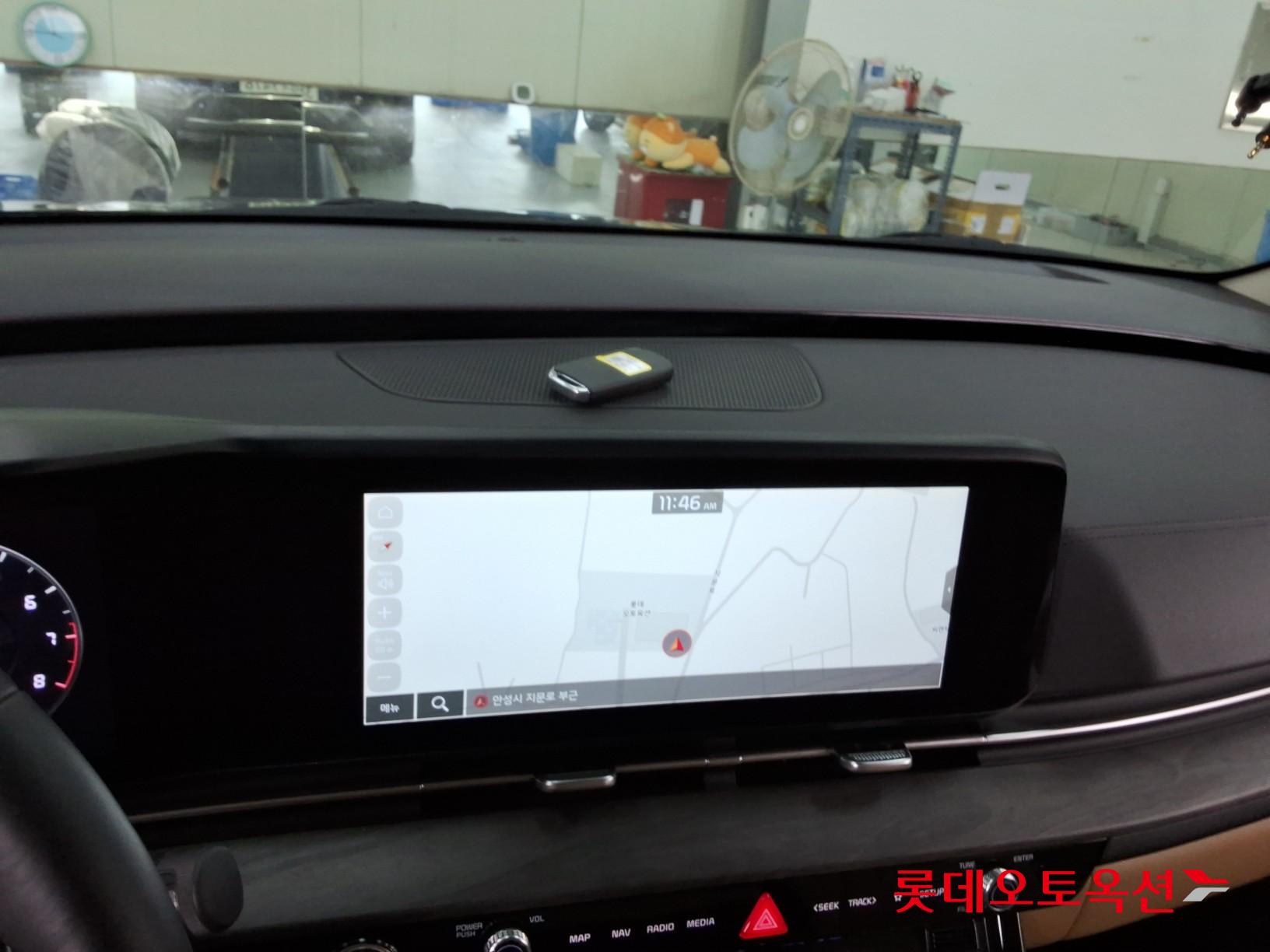 2023 - kia carnival
