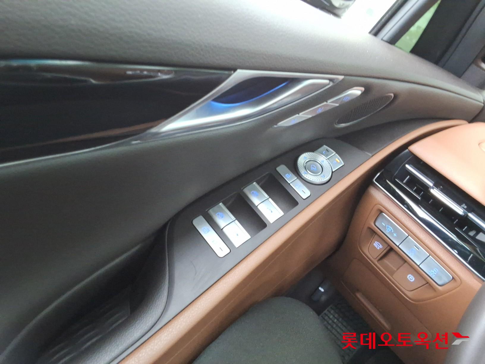 2023 - genesis g80