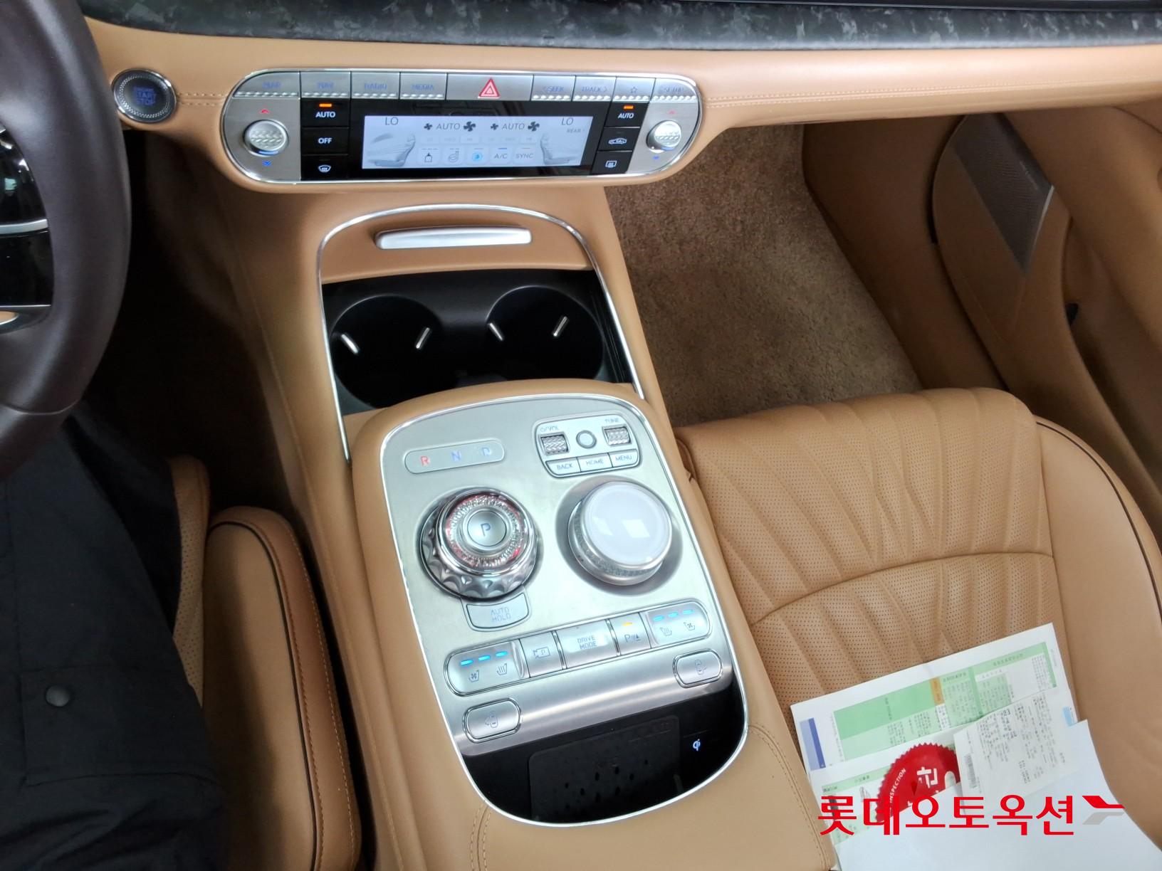 2022 - genesis g90