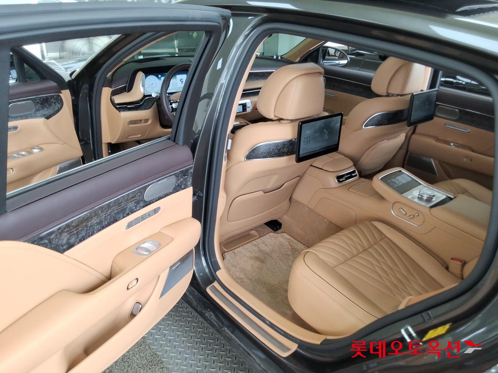 2022 - genesis g90