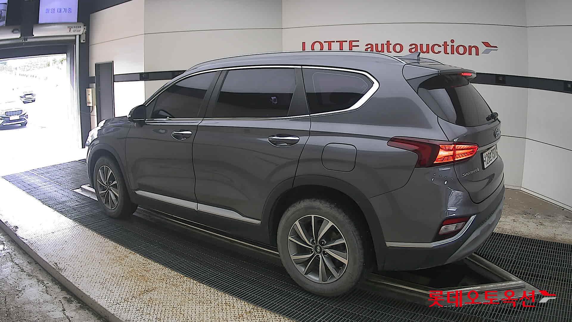 2020 - hyundai santafe