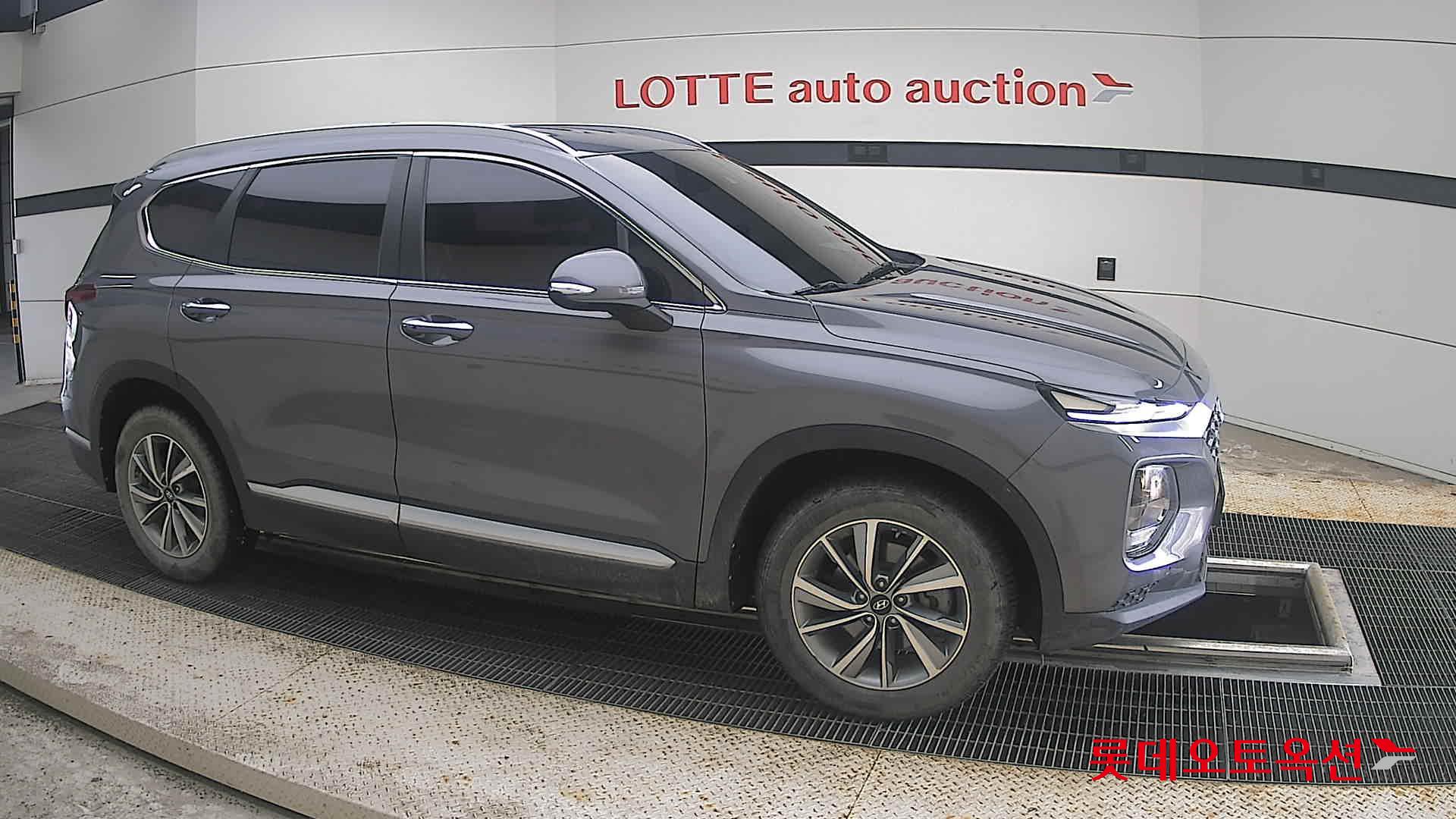 2020 - hyundai santafe