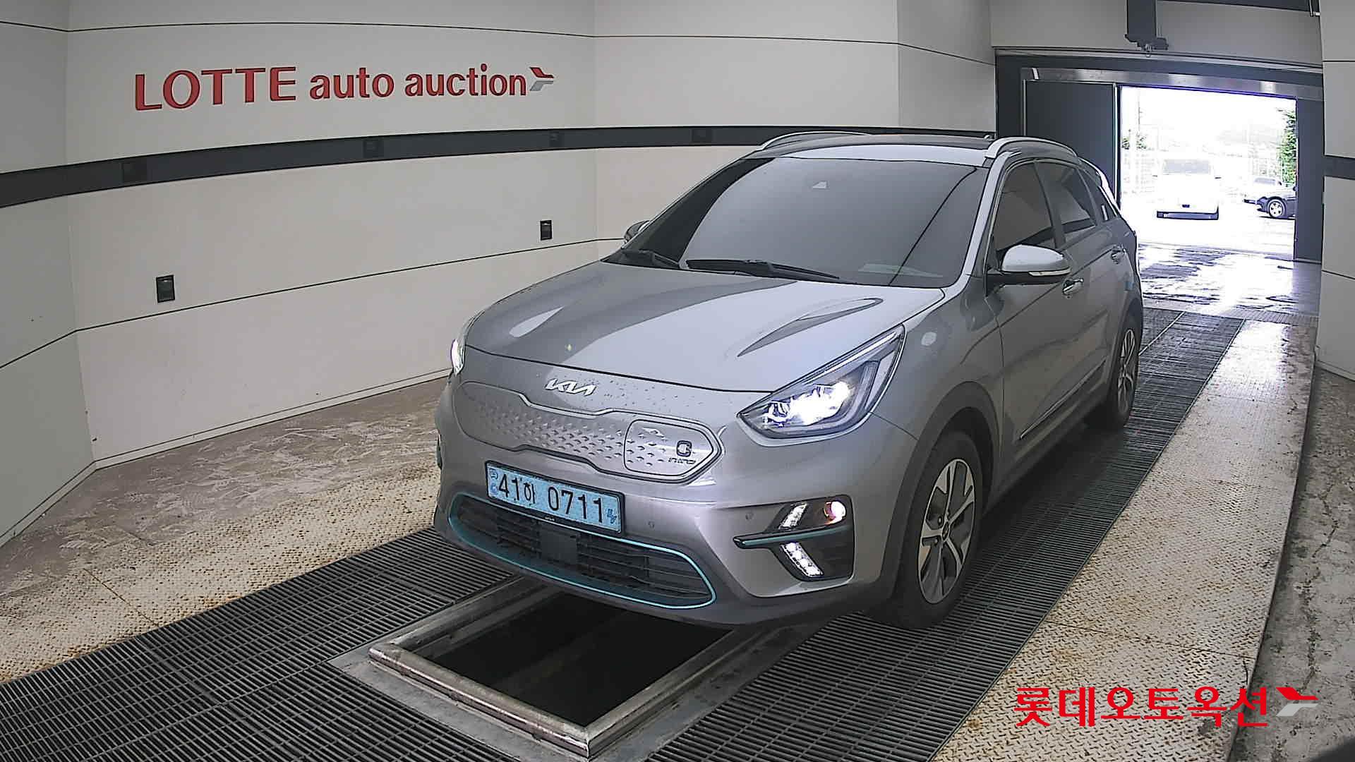 2022 - kia niro