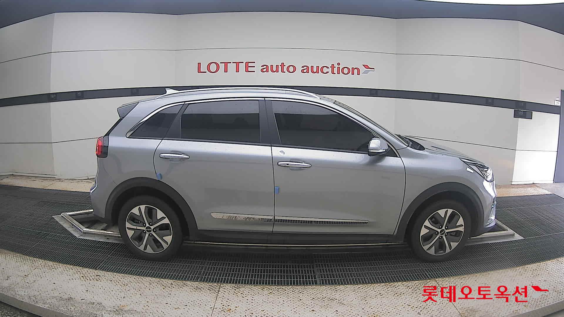 2022 - kia niro