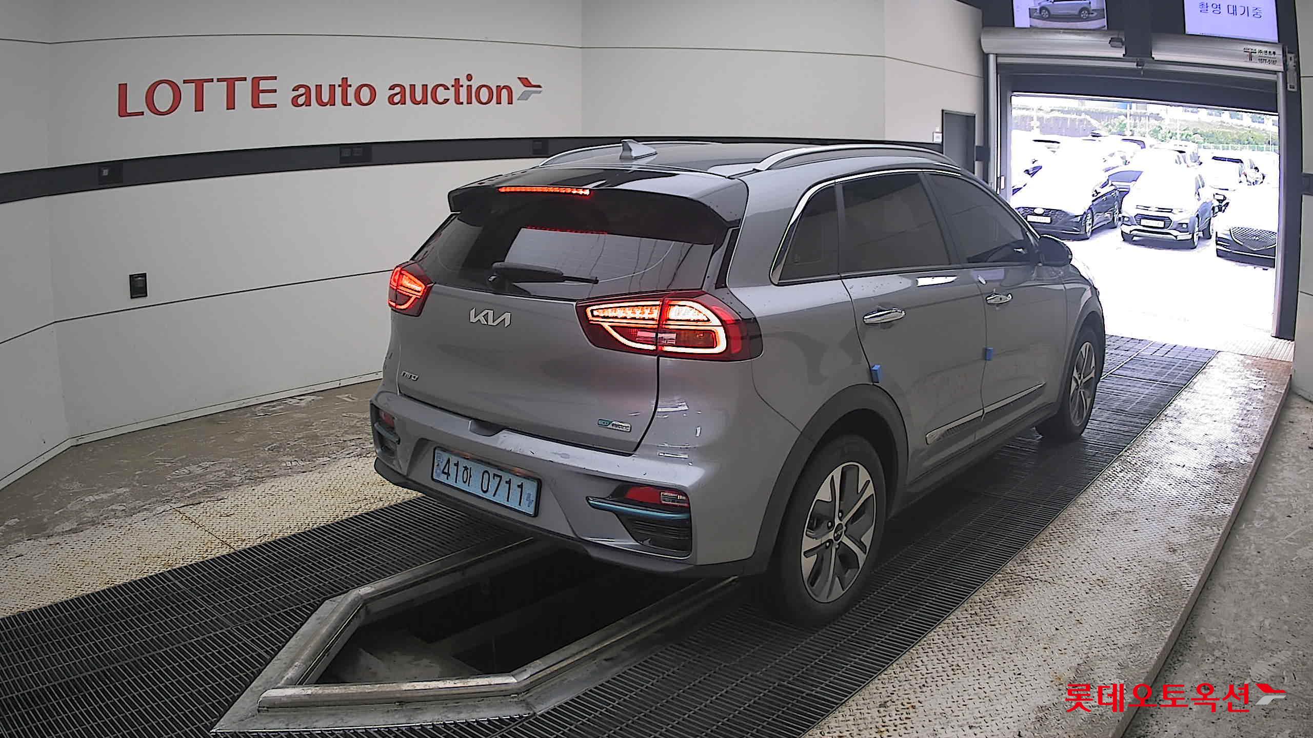 2022 - kia niro