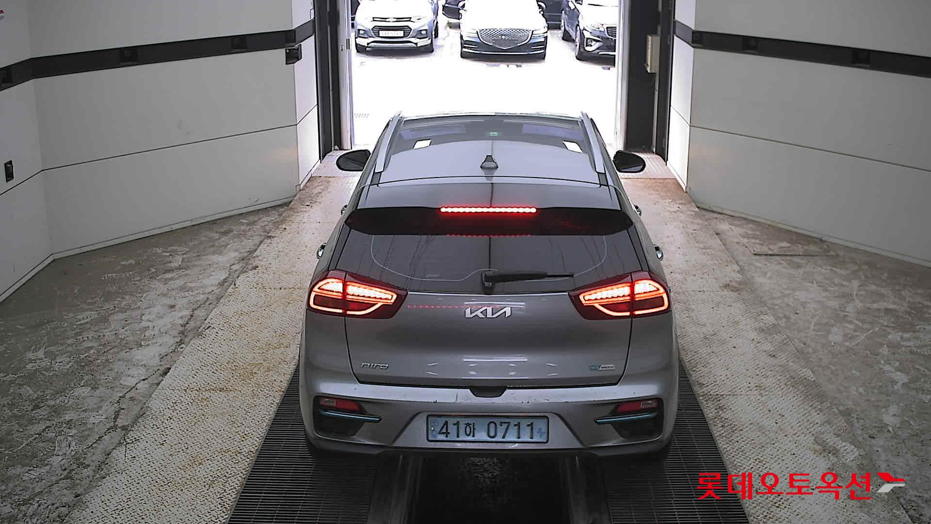 2022 - kia niro