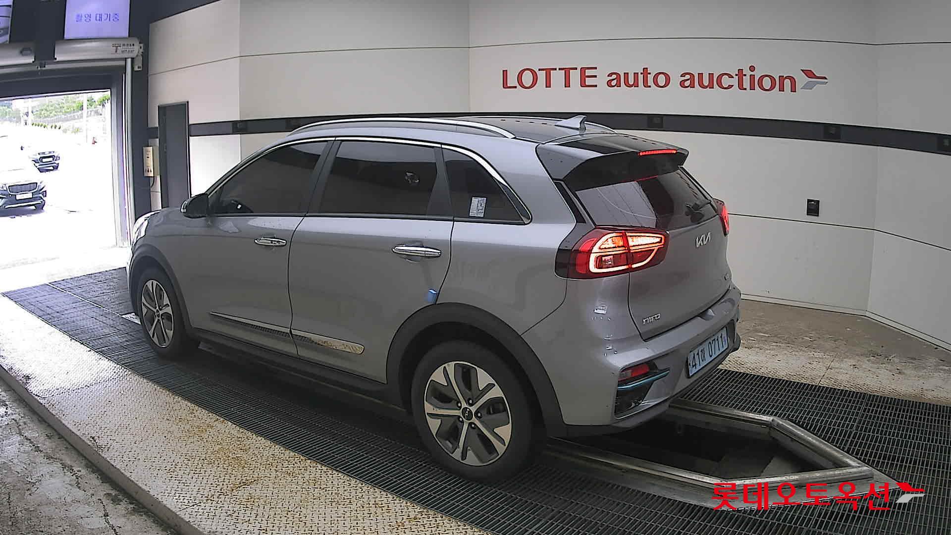 2022 - kia niro
