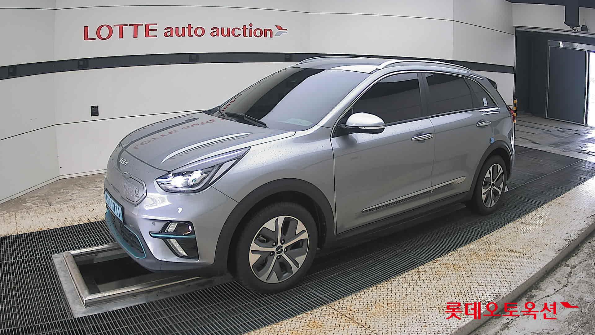 2022 - kia niro
