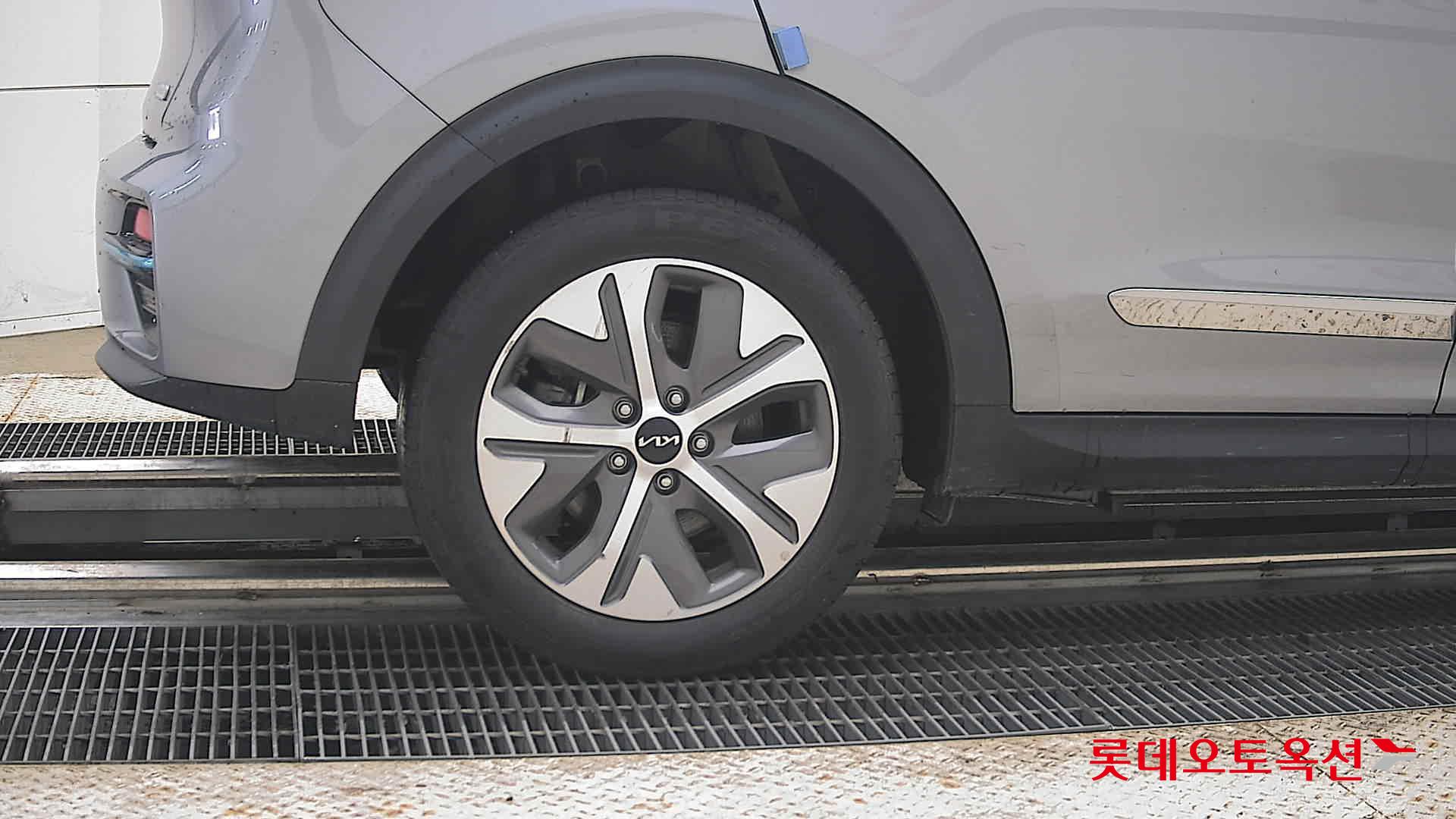 2022 - kia niro