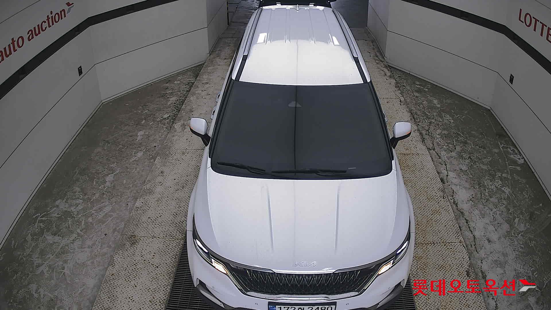 2023 - kia carnival
