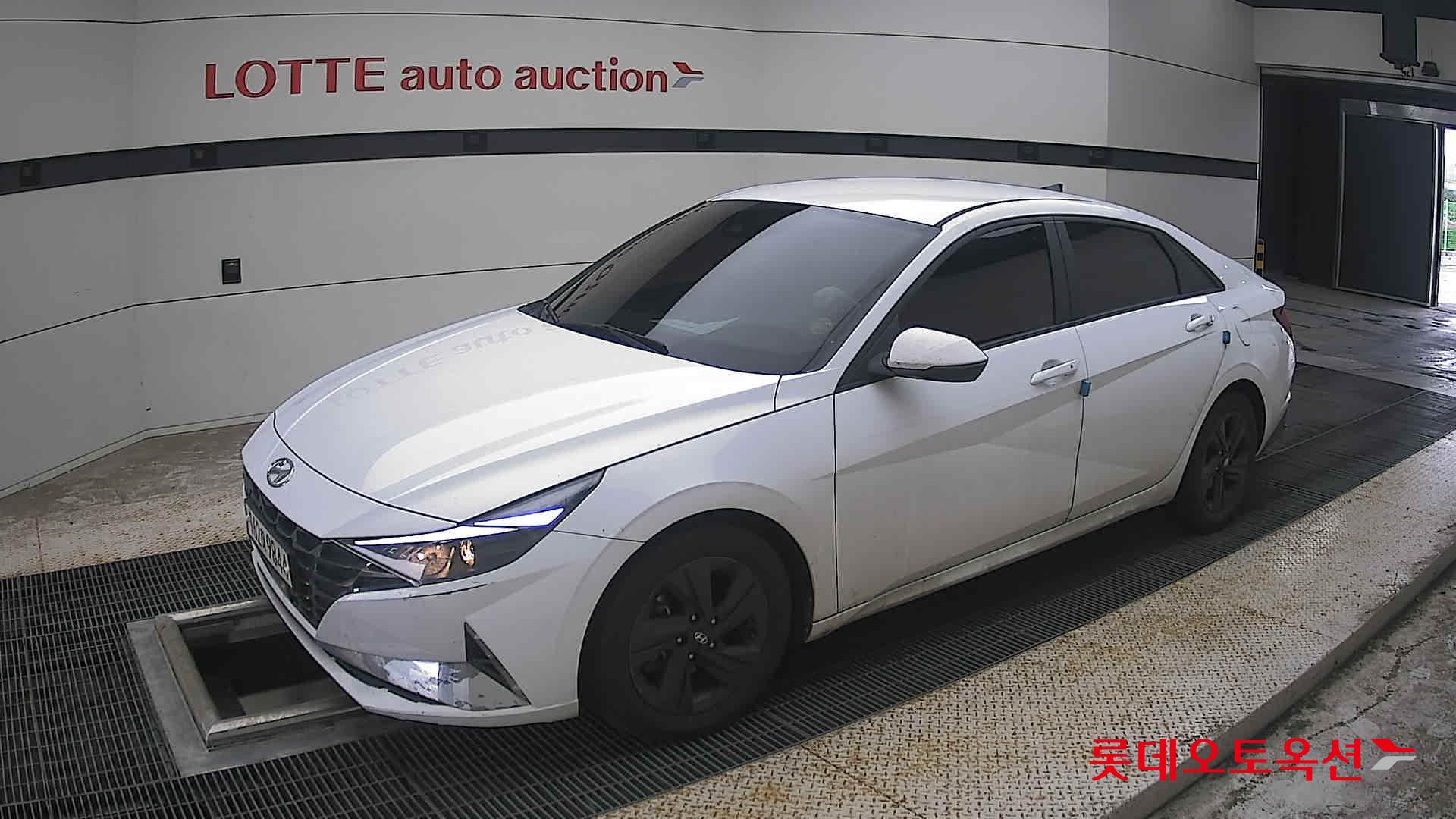 2021 - hyundai avante