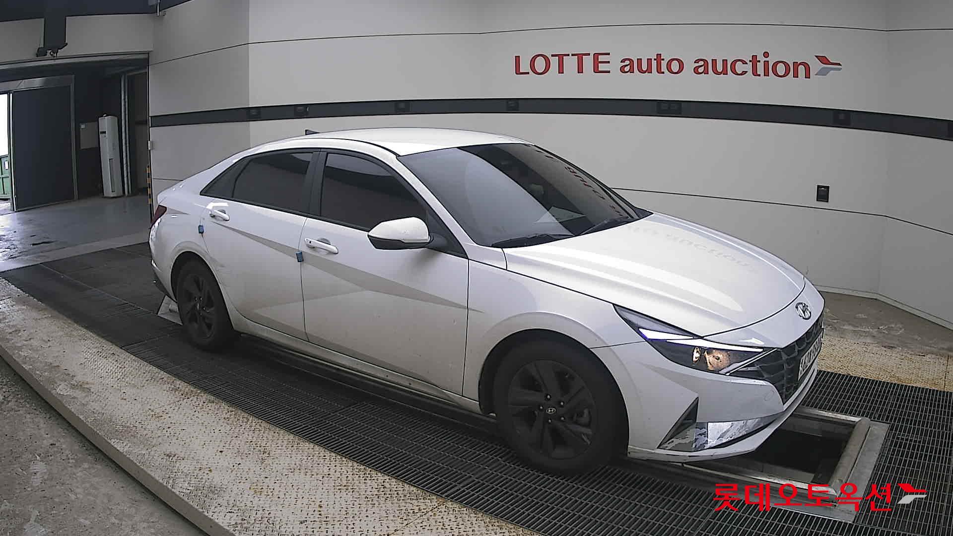 2021 - hyundai avante