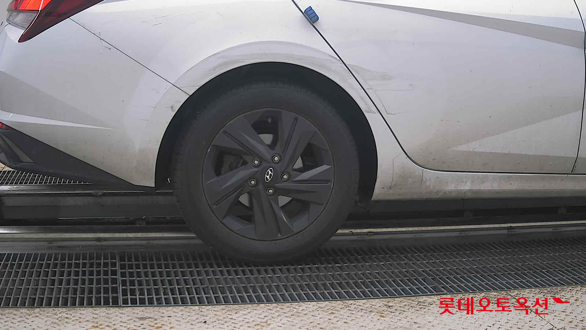 2021 - hyundai avante