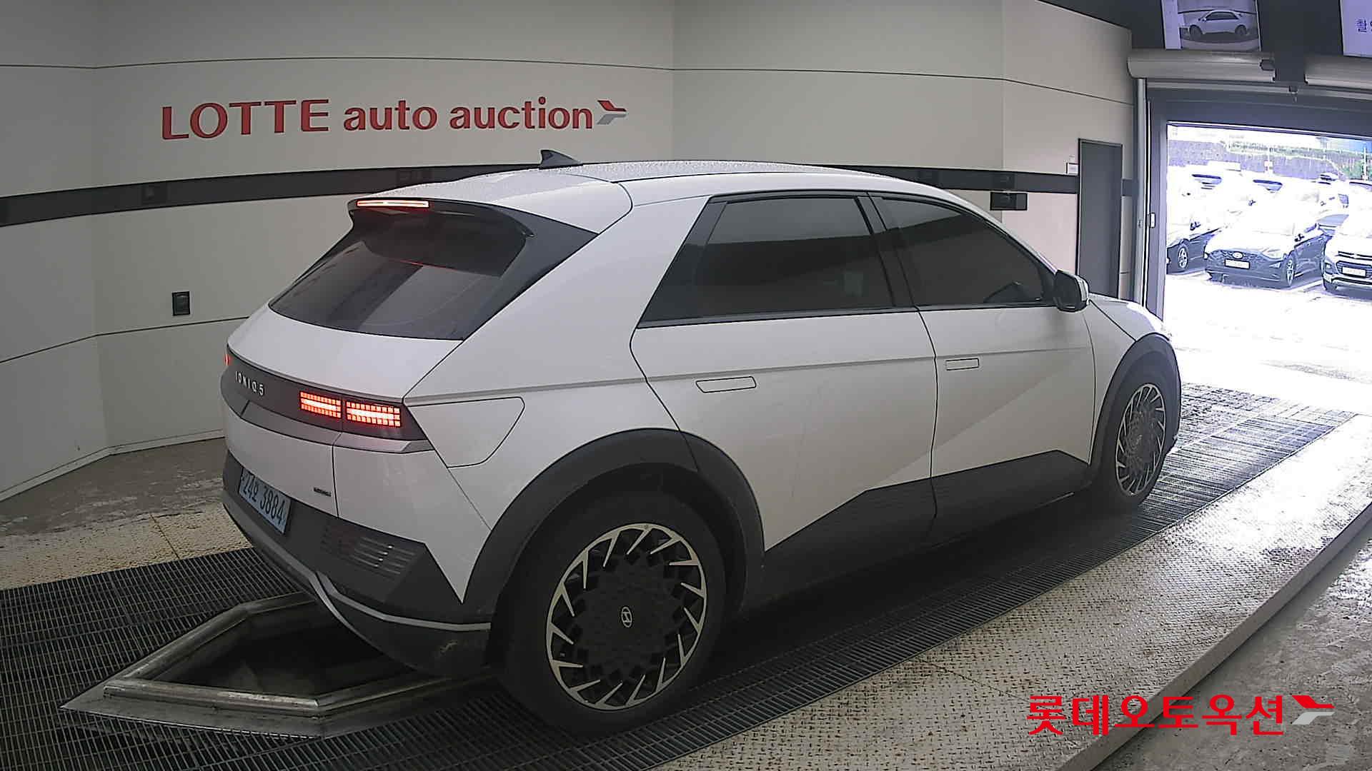 2023 - hyundai ioniq