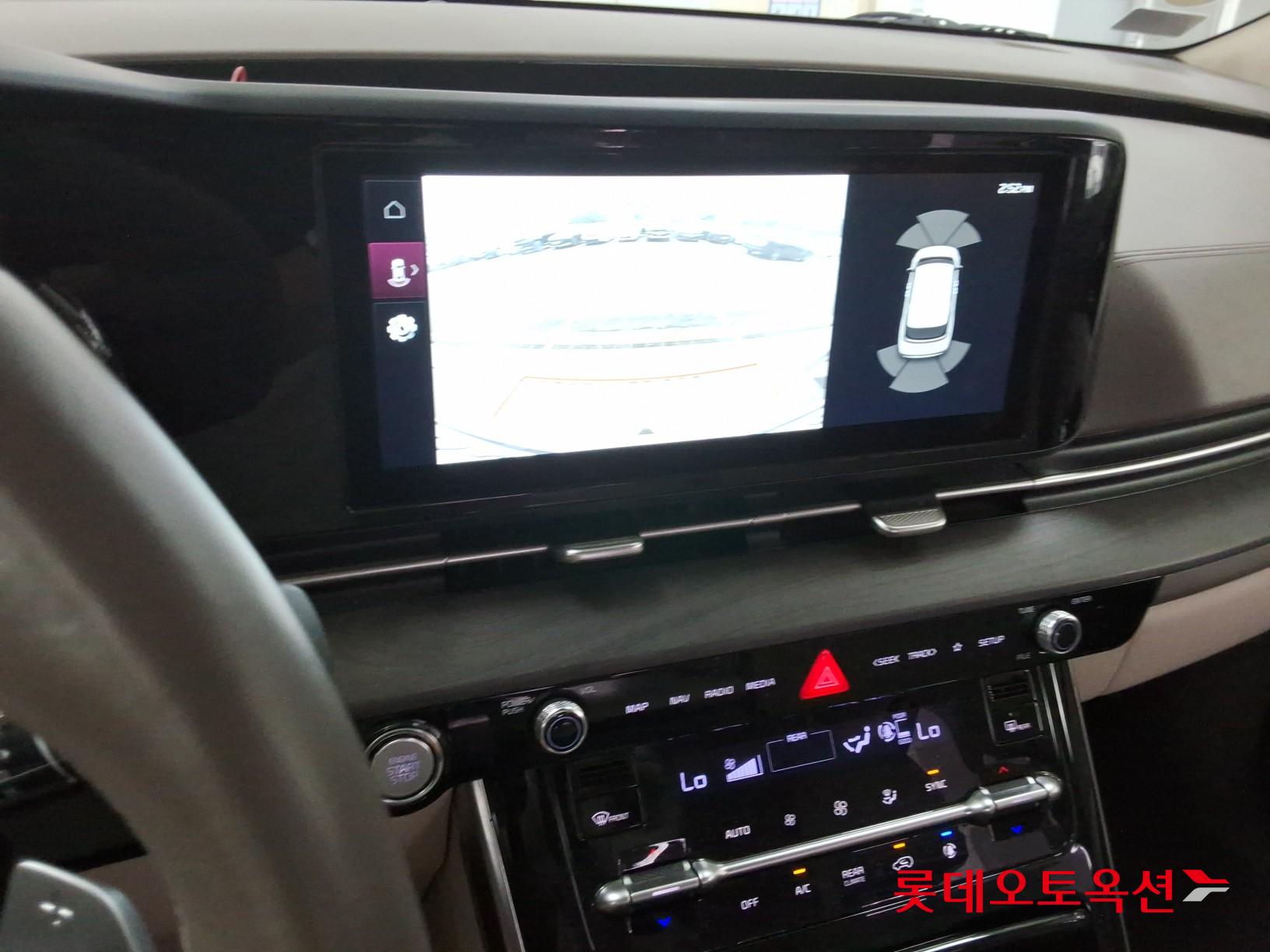 2021 - kia carnival