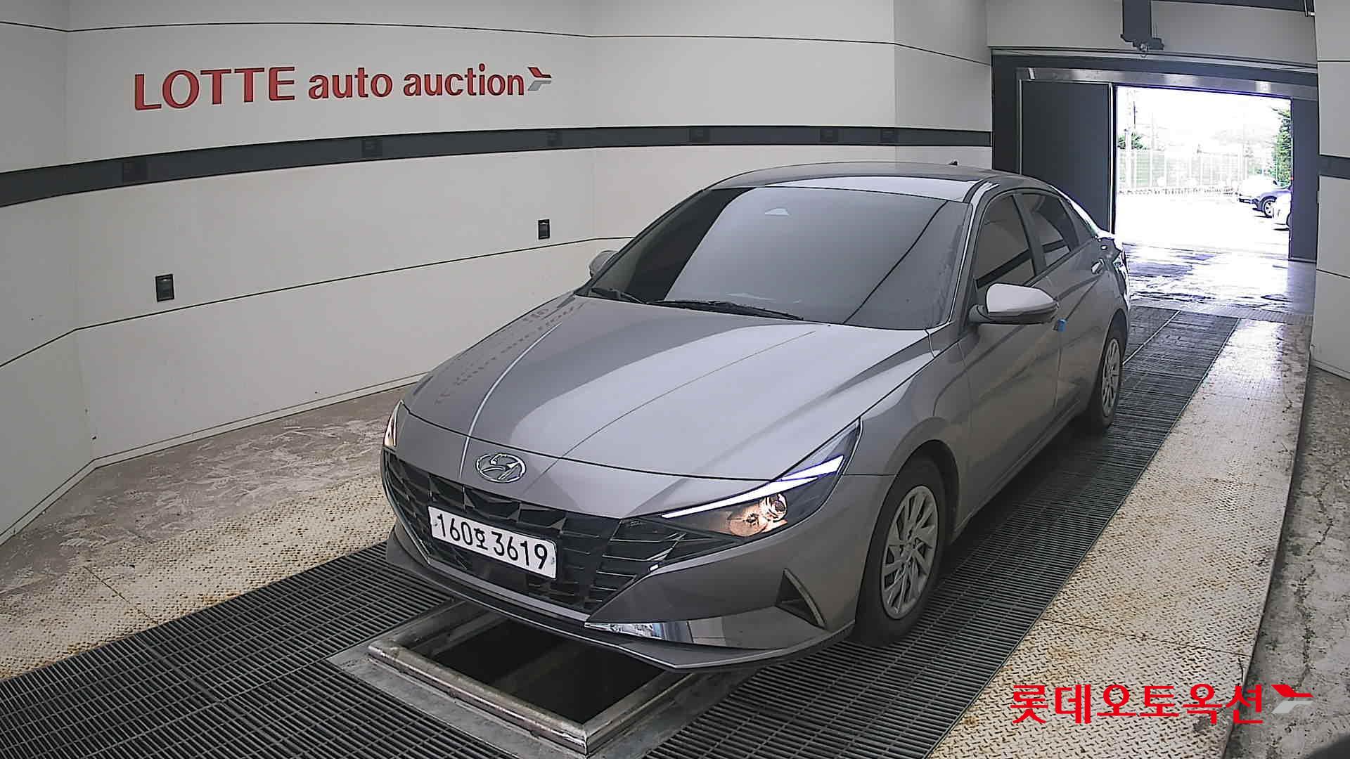 2021 - hyundai avante