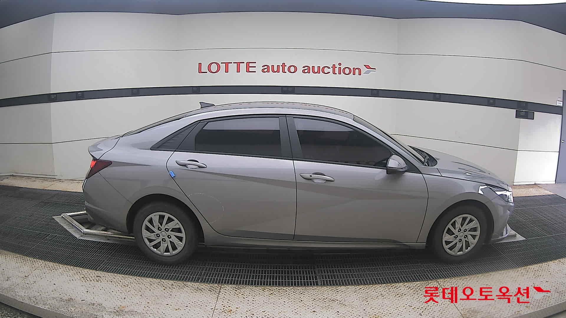 2021 - hyundai avante