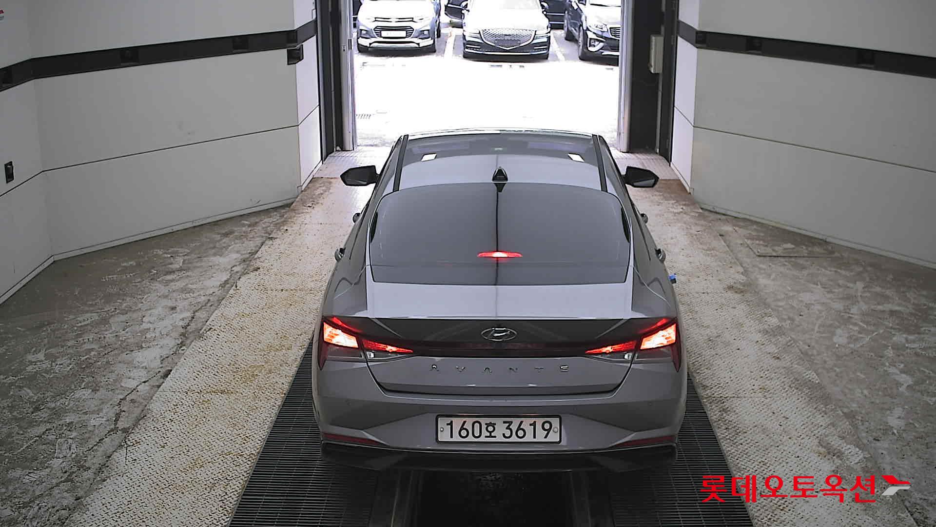 2021 - hyundai avante