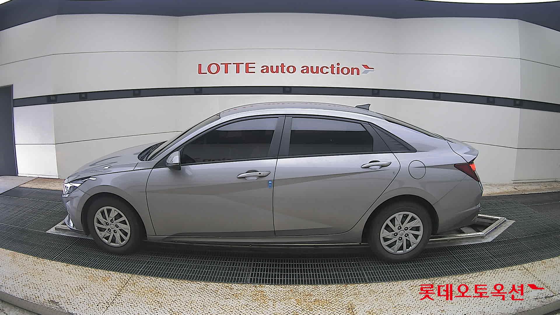 2021 - hyundai avante