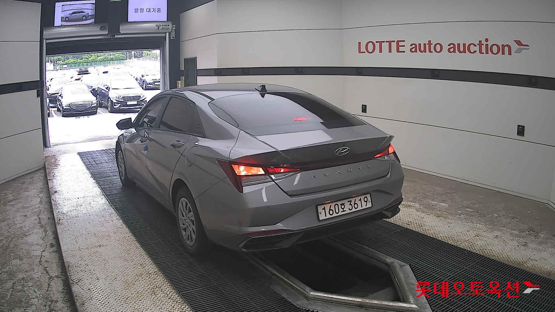 2021 - hyundai avante