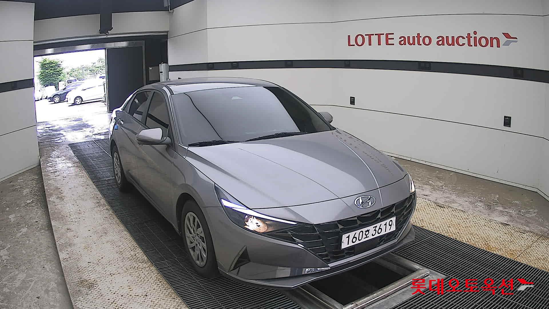 2021 - hyundai avante