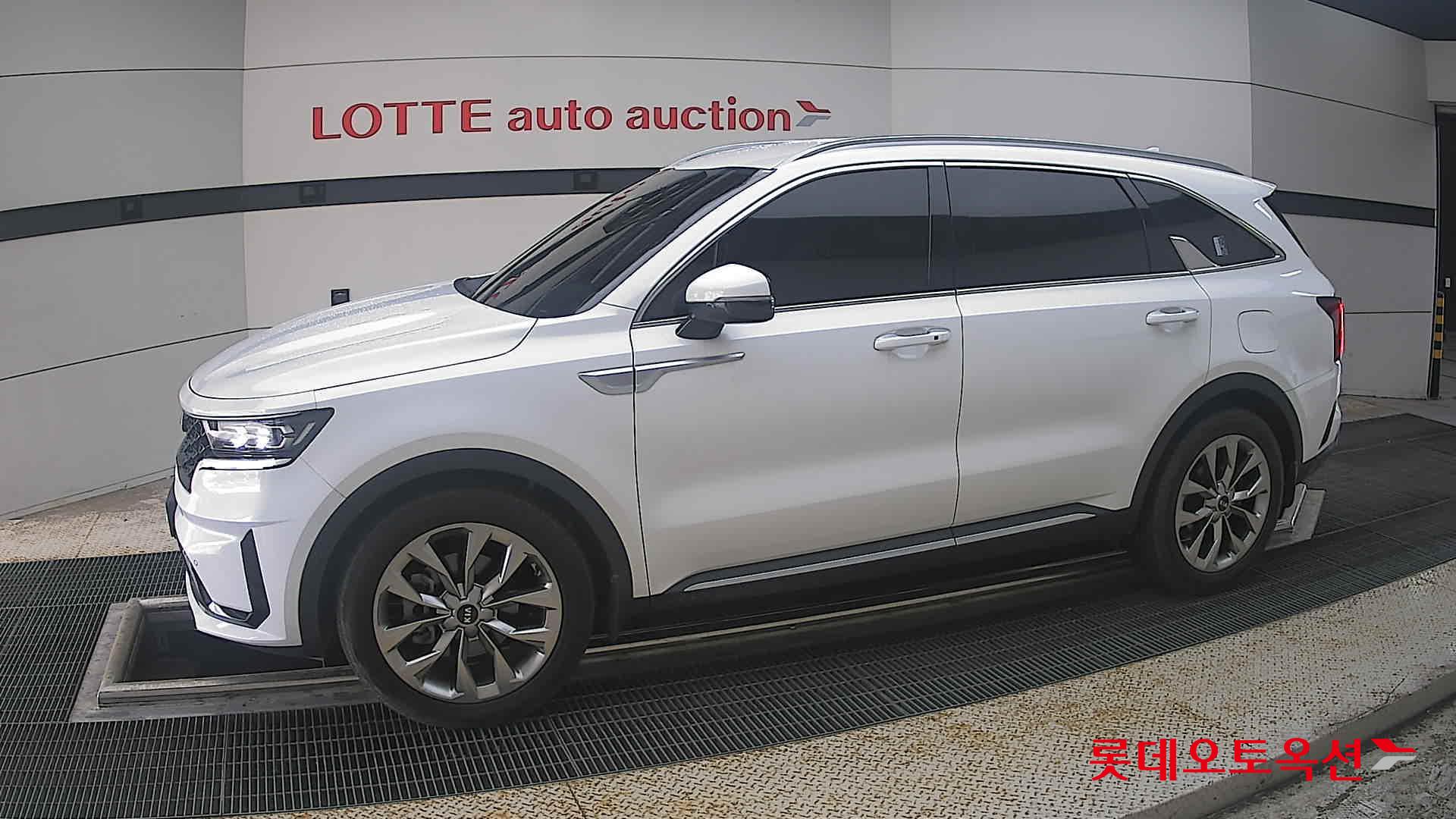 2021 - kia sorento