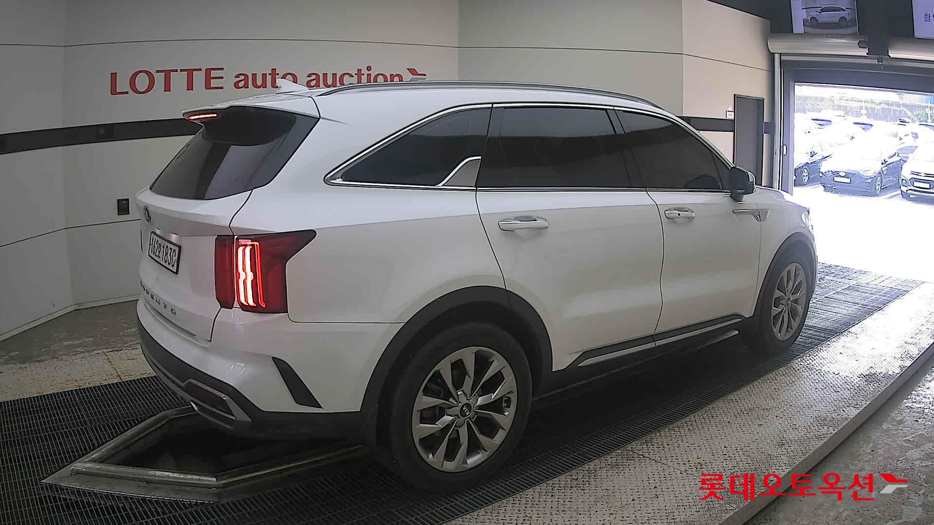 2021 - kia sorento