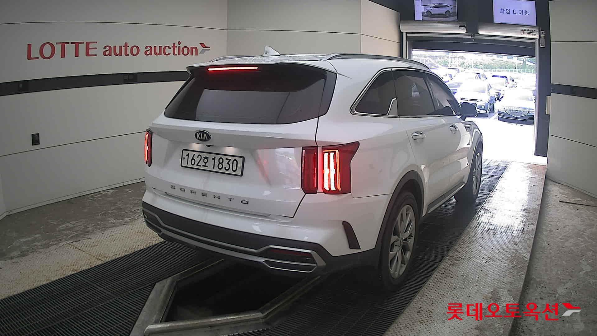 2021 - kia sorento