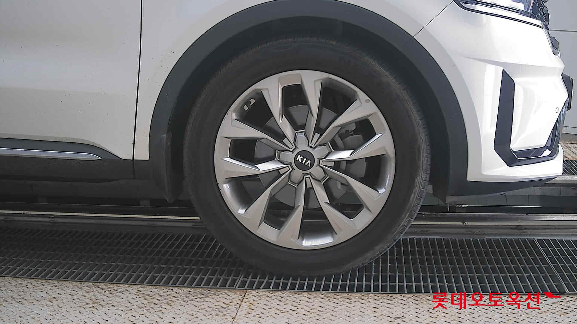 2021 - kia sorento