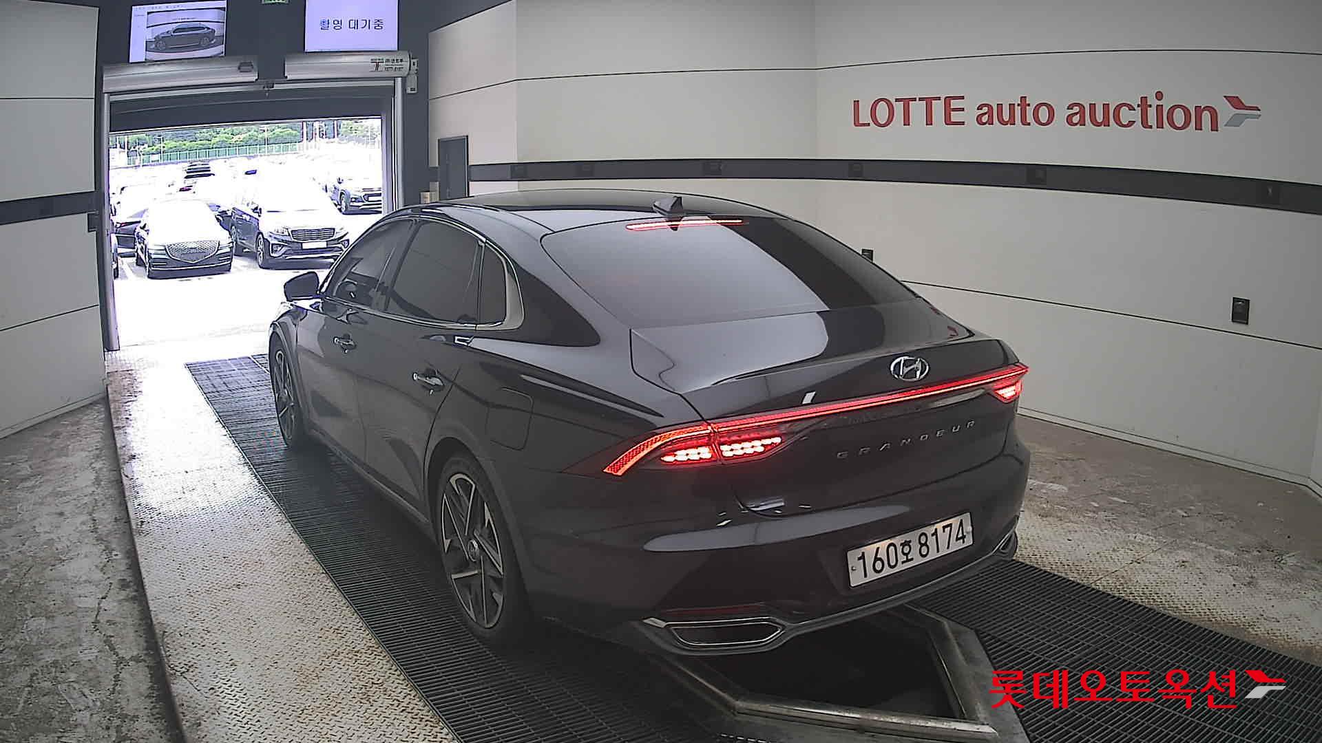 2022 - hyundai grandeur