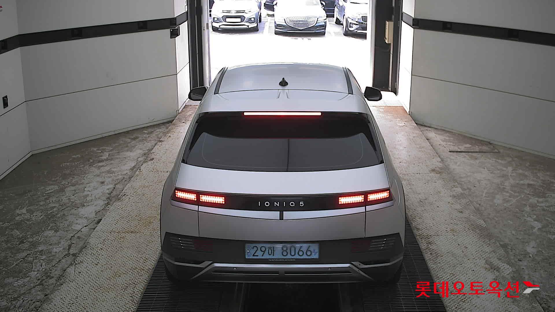 2022 - hyundai ioniq